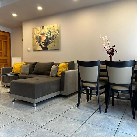 Well Designed 2 Bdr Apartment Ioannina Eksteriør billede